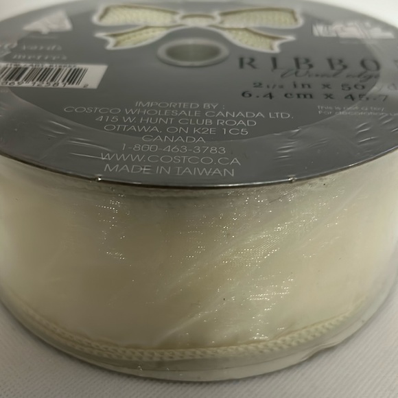 Bundle of 3 Rolls of Wired Ribbon 55 yards Purple / Green / Cream - Picture 9 of 9